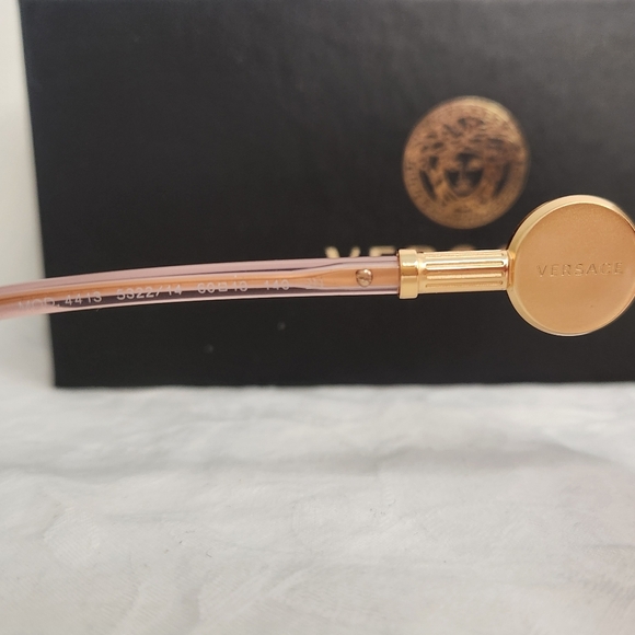 VERSACE Giant Pink Sunglasses - Picture 8 of 14